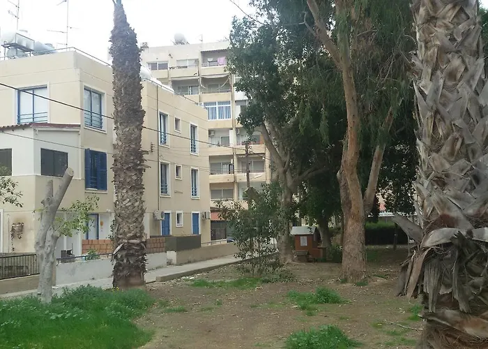 Lca2 Flat For You * Larnaca